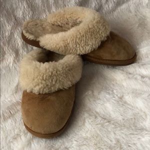 Emu Slippers